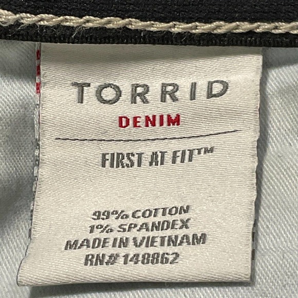 Torrid Womens Jeans size 18 Tall Long Dark Wash Skinny x31" Cotton Denim Stretch - Picture 7 of 11